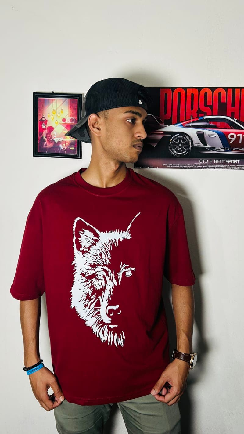 Wolf Graphic Maroon Oversized T-Shirt 1