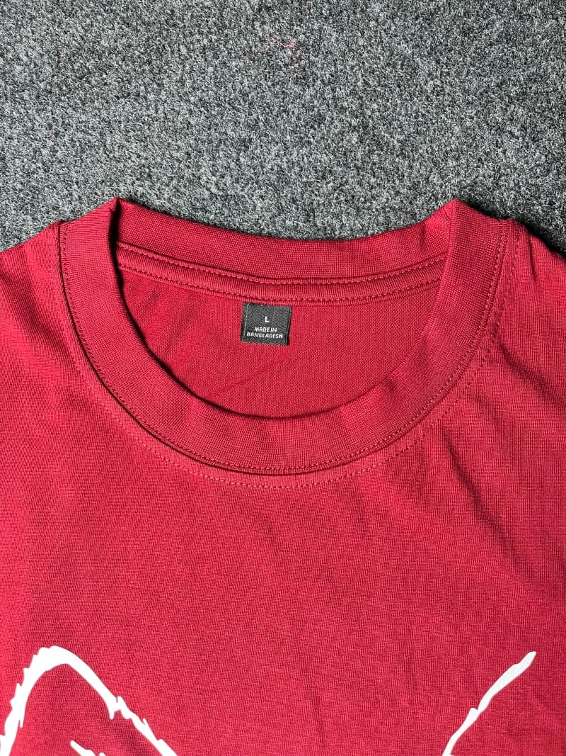 Wolf Graphic Maroon Oversized T-Shirt 2