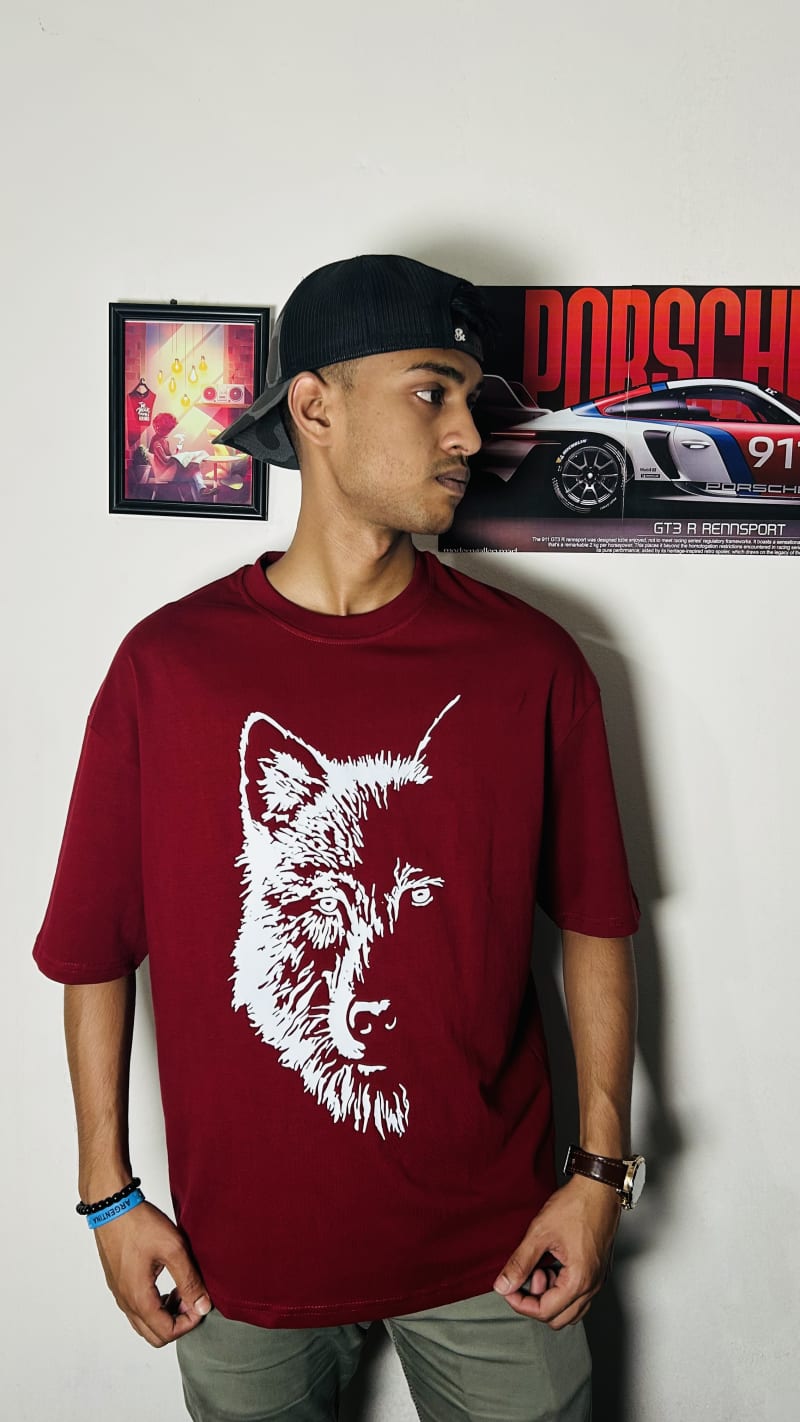 Wolf Graphic Maroon Oversized T-Shirt